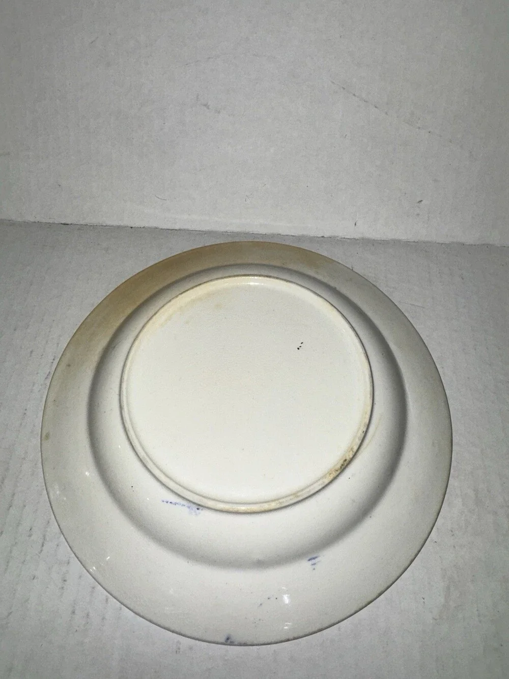 Vintage Blue Willow 8” Plate Blue White Transferware Unmarked Asian Scene